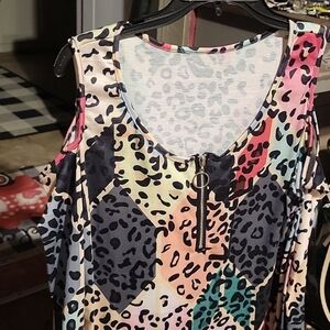 Womens large blouse